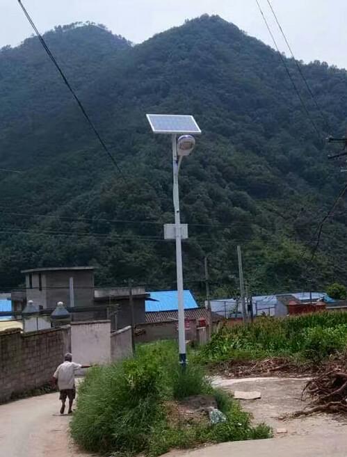 華可農村led太陽(yáng)能路燈