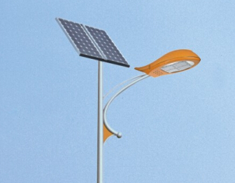 華可：太陽(yáng)能led路燈的使用壽命由哪些器件組成？