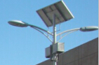 華可太陽(yáng)能路燈：鉛酸電池、鋰電池各有千秋