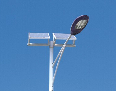 Led太陽(yáng)能路燈控制器有哪幾種降壓方式？